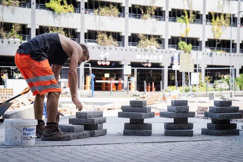 Brakujący fragment czasoprzestrzeni. Nowa zielona przestrzeń ze sztuką i historią w sercu Rybnika